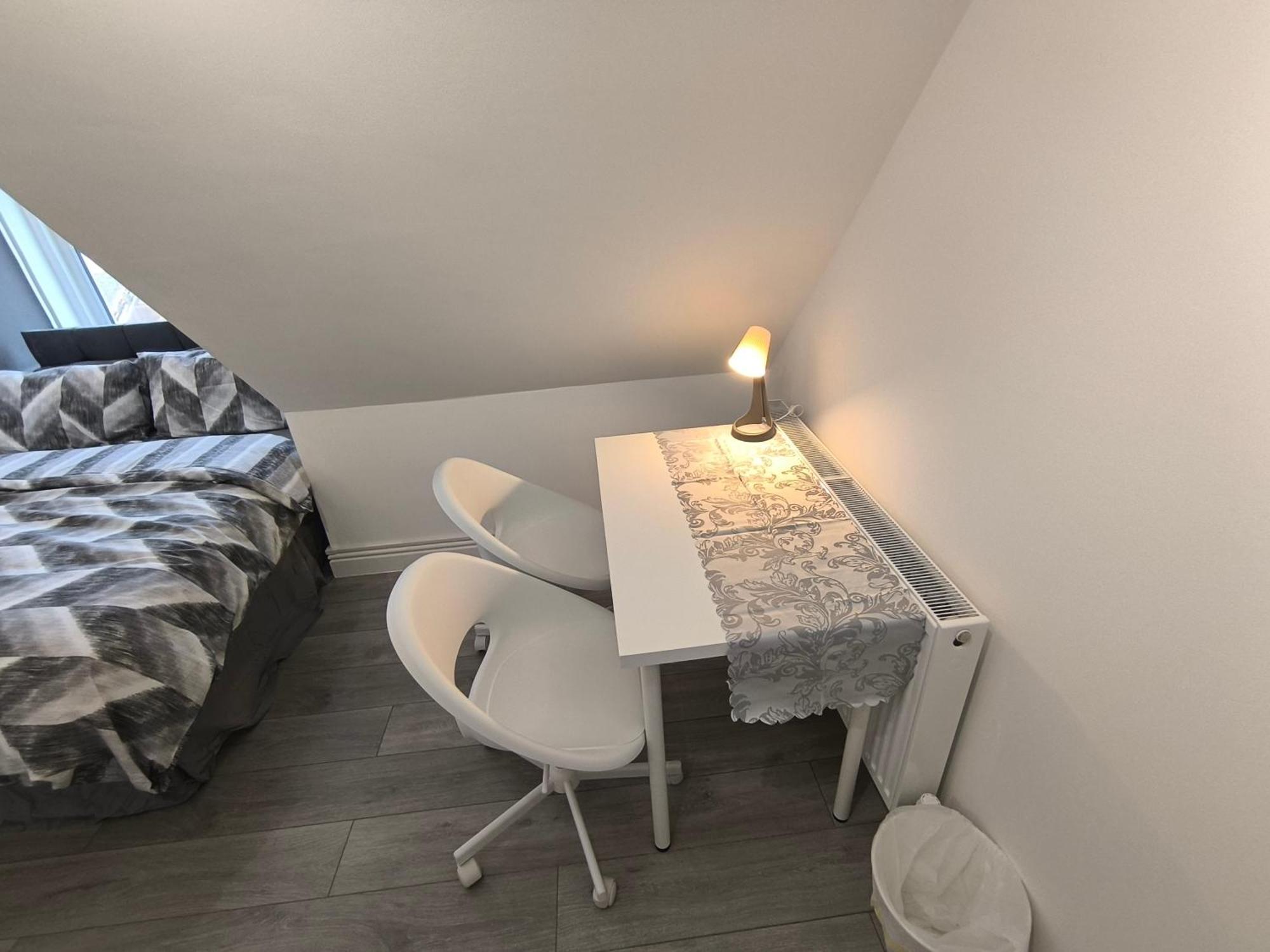 Full Equiped Rooms, Tooting Broadway Station Alloggio in famiglia Londra
