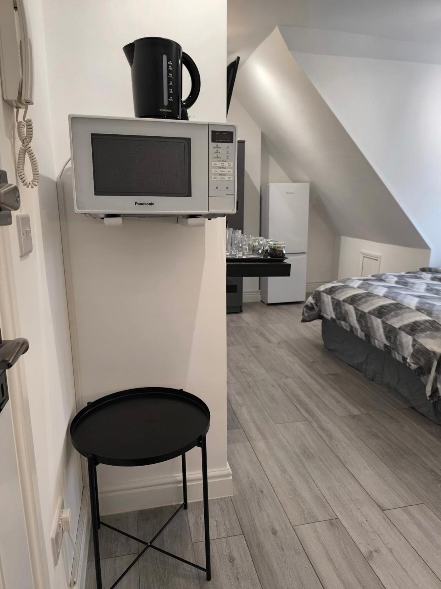 Alloggio in famiglia Full Equiped Rooms, Tooting Broadway Station Londra